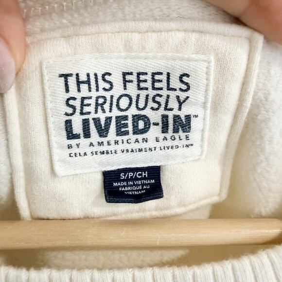 American Eagle Funday Graphic Raglan Sleeve Crewneck Sweatshirt Size S GG808 - Picture 4 of 6